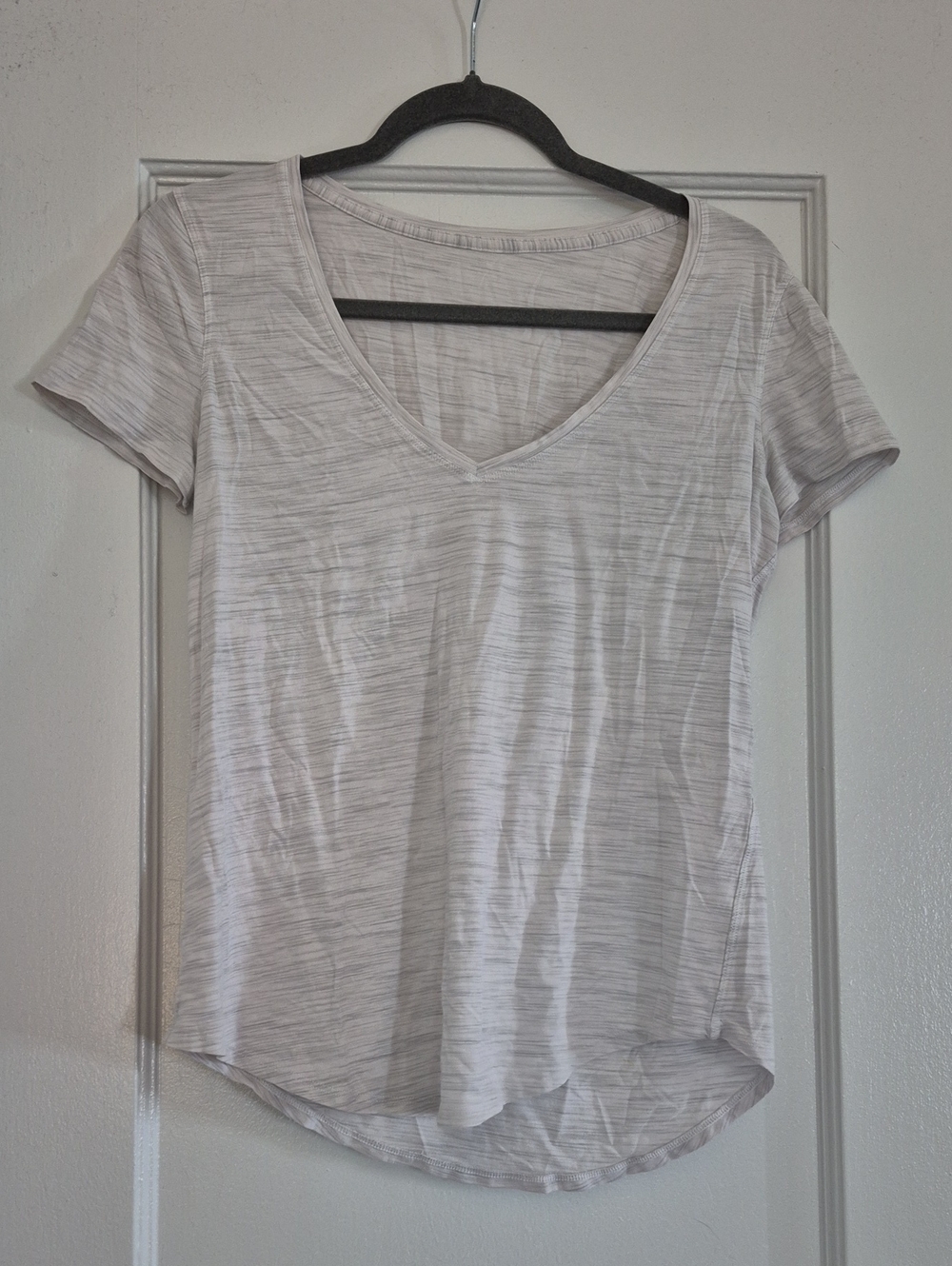 Lululemon Love V Neck Short Sleeve Shirt